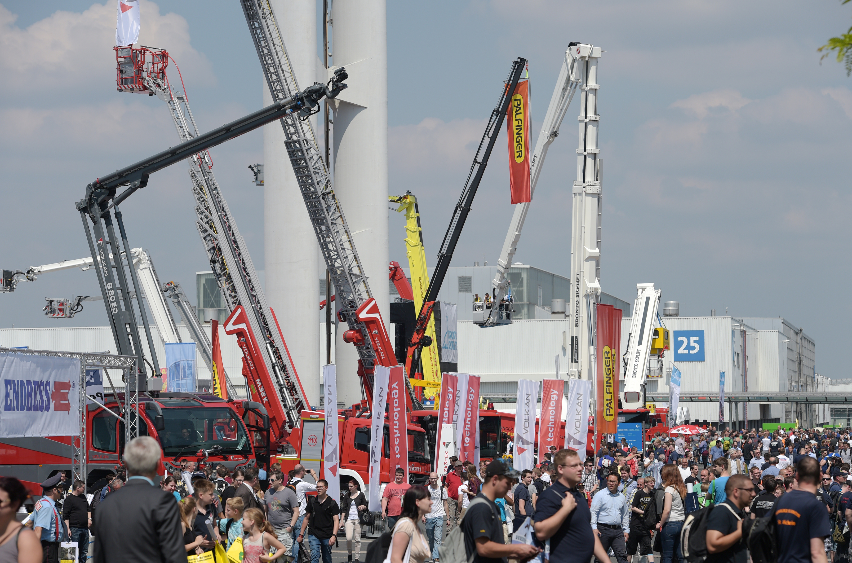 INTERSCHUTZ 2015 reaches new heights