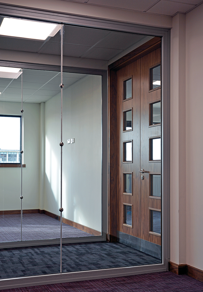 Fire-resistant glazing: Getting to grips with regulations ...