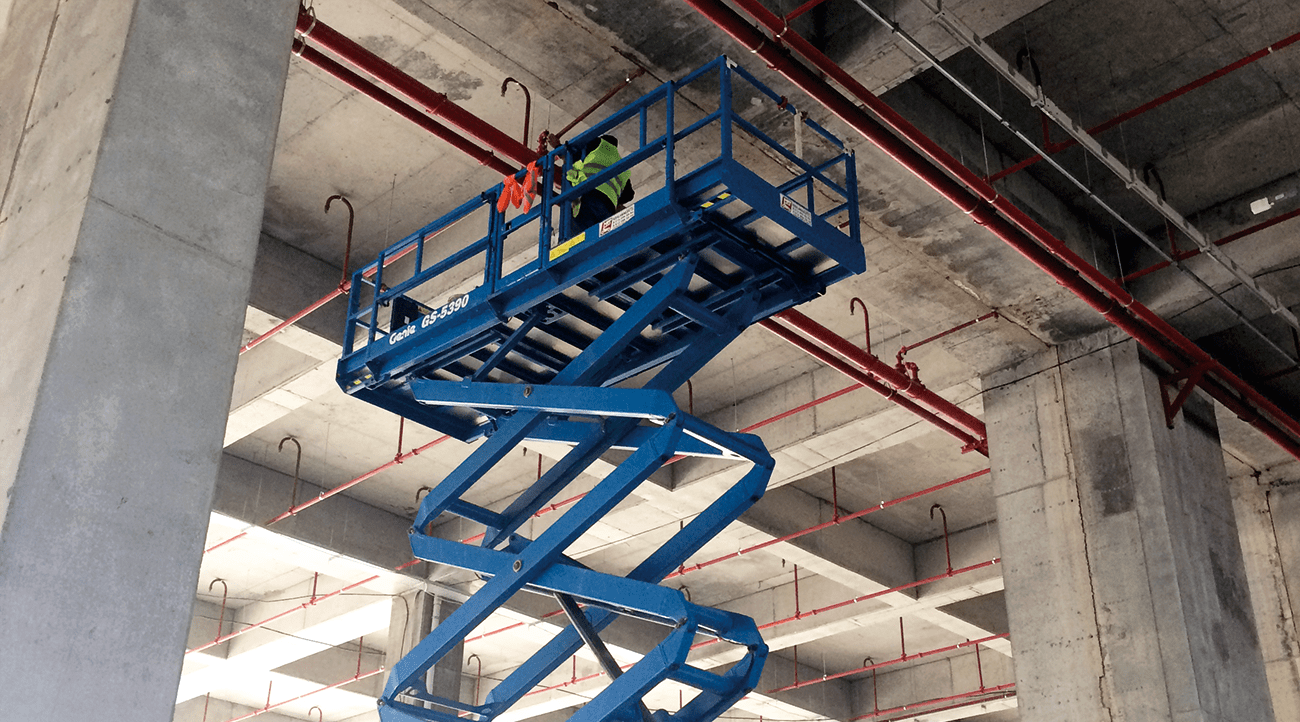 Newer, lightweight storage materials allowed for storage racks to be built to greater heights.