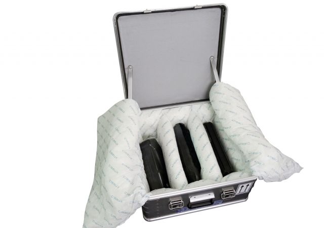 ZARGES K470 battery safe with fire-retardant cushions.