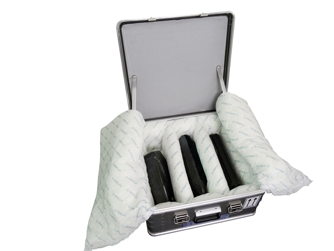 ZARGES K470 battery safe with fire-retardant cushions.