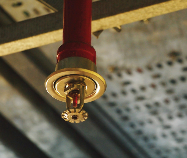 The constant presence of water and oxygen in contact with metal pipes and fittings make wet sprinkler systems vulnerable to high levels of corrosion.