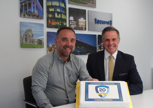 Colin Milligan (left) and Grahame Tilley mark Tecserv UK's 20th Anniversary. (Image copyright: Tecserve)
