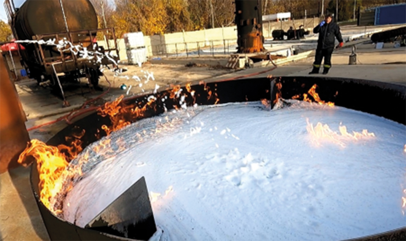 Figure 10. Discharge from Uni 86 monitor nozzle – note foam break-up and consequent relatively gentle application. Images supplied by Author / Contributor