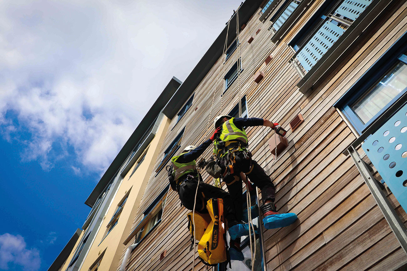 Intelliclad installations are helping to remove waking watch patrols and increase safety for residents across the UK. Images supplied by Author / Contributor