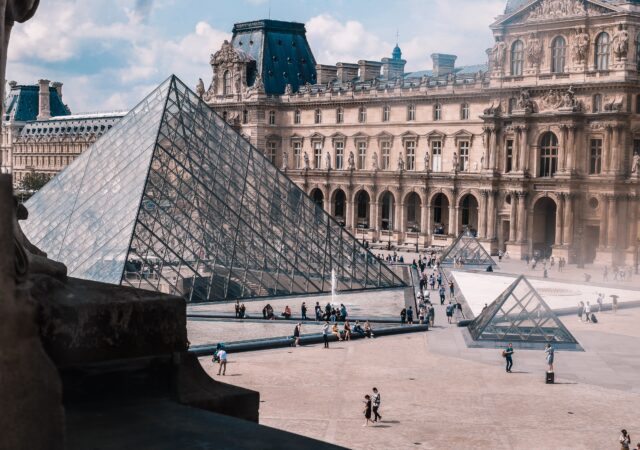 Photo by Silvia Trigo: https://www.pexels.com/photo/photo-of-the-louvre-museum-in-paris-france-2675266/