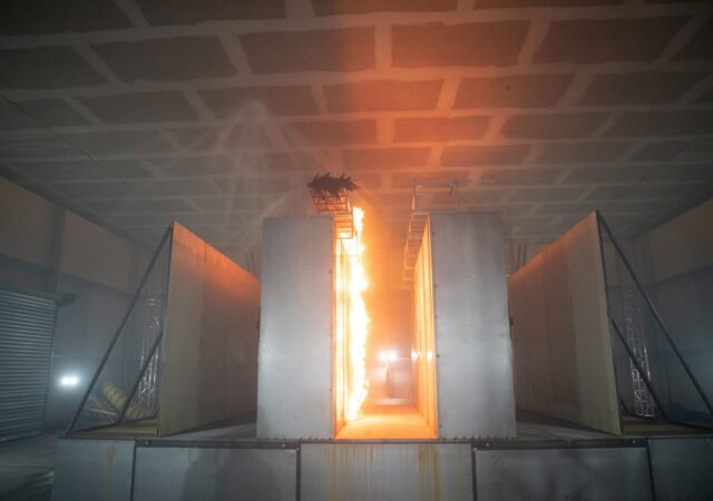 Approval fire test for server rooms according to FM 5560. (Source: IFAB)