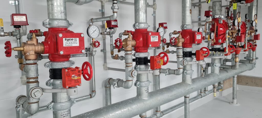 The Johnson Controls solution included DV-5A pre-action systems with Tyco QRS (Quick Release Switch) technology which minimizes fluid delivery times.