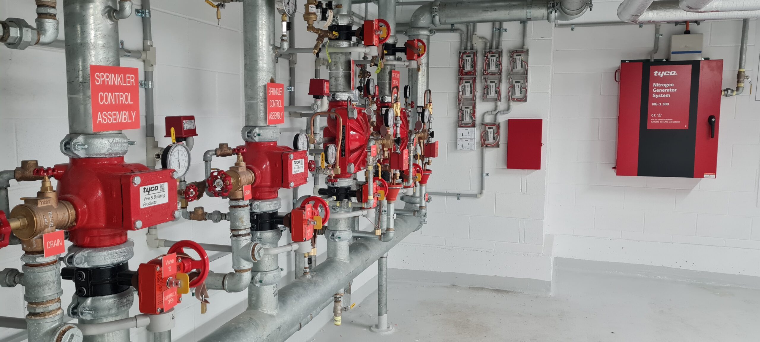 The Johnson Controls solution included DV-5A pre-action systems with Tyco QRS (Quick Release Switch) technology which minimizes fluid delivery times.